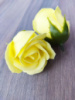 Троянда стандарт «Лимонна» №14