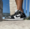 Чоловічі кросівки Nike air jordan 1 retro high black white