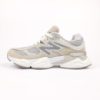 New Balance 9060 бежеві з сірим чорний язик