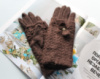 Женские кашемировые перчатки с вязкой коричневые