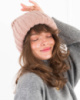 Жіноча зимова рожева шапка