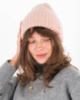 Жіноча зимова бежева шапка