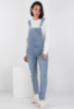 Жіночий блакитний джинсовий комбінезон