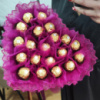 Букет з цукерок Ferrero Rocher 20 шт. у формі серця букет з цукерками, солодкий подарунок з цукерками для жінки дівчини