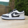 Nike Air Jordan 1 low білі з чорним
