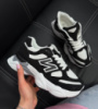 Жіночі кросівки в стилі New Balance