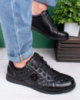 Чоловічі чорні кросівки з еко-шкіри