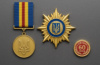 Відмінності між медалями, орденами та значками