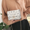 Модная женская мини сумочка клатч на цепочке Белый