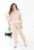Жіночий світло-бежевий спортивний костюм на флісі