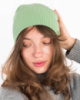 Жіноча зимова зелена шапка