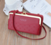 Женская маленькая сумочка клатч на плечо, мини сумка кошелек для телефона Красный