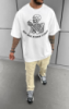 Біла легка чоловіча оверсайз футболка з трендовим принтом