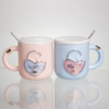 Набор парных фарфоровых чашек с сердцем 2 (шт) по 400 (мл) чашки на подарок с крышкой и ложкой Розовый с голубым FM-32