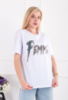 Жіноча біла футболка оверсайз з принтом