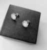 Жіночі сережки Bvlgari з перламутром 1 см(сір)