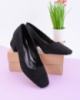 Жіночі чорні туфлі на підборах
