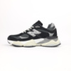 New Balance 9060 чорні на бежевій