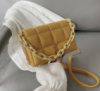Модная маленькая женская сумочка клатч с цепочкой, черная мини сумка стеганная сумка-клатч женский Желтый
