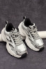 Кросівки жіночі демісезонні, колір біло-сірий / 295