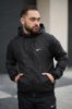 Вітровка чоловіча «Windrunner Jacket» Nike чорна