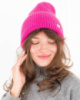 Жіноча зимова малинова шапка