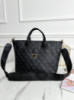 Сумка Guess Medium шопер чорний