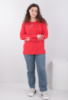 Жіноча червона кофта з декором