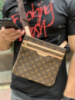 Сумка мессенджер Louis Vuitton Messenger Pochette Bosphore Monogram