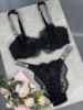 Комплект Victoria's Secret Кружева без пушапа чорний kk065