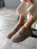 Кросівки беж, натуральна замша (Китай) підошва: 4,5 см, спереду: 4 см. всередині екошкіра.