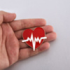 Брошка медична «Серце з електрокардіограмою»