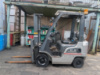 Газо-бензиновий навантажувач Nissan 2008 року випуску, модель P1F1A15D. Він має вантажопідйомність 1.5 тонни.