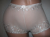 Шикарні жіночі шортики Coeur joie гіпюр з вишивкою розміри від 44 до 50 бежеві