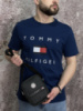 Чоловічий комплект футболка синя (вел. лого) + месенджер Tommy Hilfiger чорний