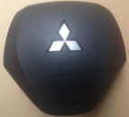 Кришка Airbag для Mitsubishi Outlander 2012