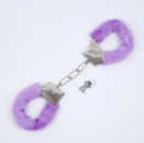 Наручники плюшевые 5975 6х8 см фиолетовые