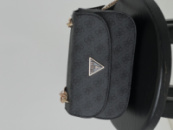 Guess кросс-боді ECO ELEMENTS чорний