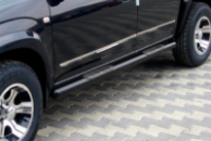 Боковые трубы Black (нерж) для Kia Carens 1999-2012 гг