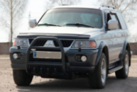 Кенгурятник QT007 Black (нерж) для Mitsubishi Pajero Sport 1996-2007 гг