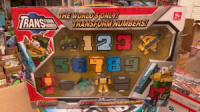 Цифри трансформери в наборі,10 цифр,4 математичні знаки, 10 в 1 50х36х6см 2808