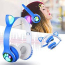 Беспроводные детские Bluetooth наушники с кошачьими ушками и цветной подсветкой Cat VZV-23M Голубой