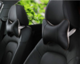 Подголовник в автомобиль черный