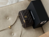 Сумка Chanel Classic Lambskin Pearl Crush Vanity Bag Premium шоколадний