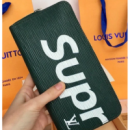 Кошелек Клатч Louis Vuitton 61702 на кнопке Supreme Тёмно-Зелёный