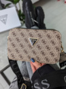 Сумочка Guess кросс-боді міні лого бежевий