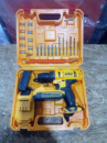 Аккумуляторный шуруповерт DeWALT-30 - 24V( 3Aч*2Аккум.+заряд.