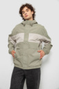 Вітровка чоловіча з принтом, колір оливковий / 274