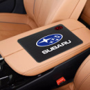 Антиковзаючий килимок на панель авто Subaru (Субару)