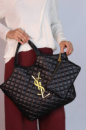 Yves Saint Laurent Tote black
